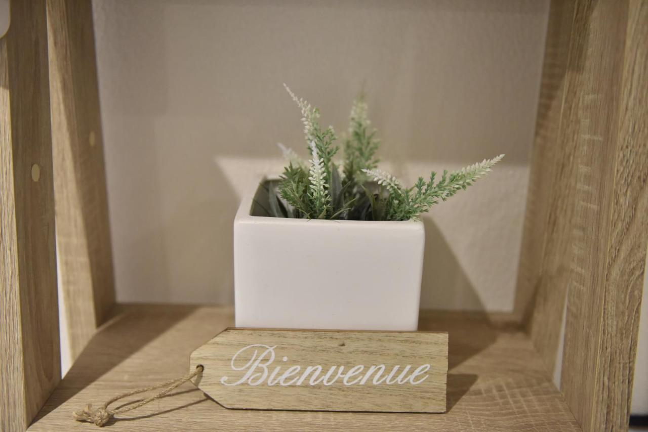 ช็องบร์ โดต โอ เดอ ซิกอญ Bed & Breakfast Gries ภายนอก รูปภาพ